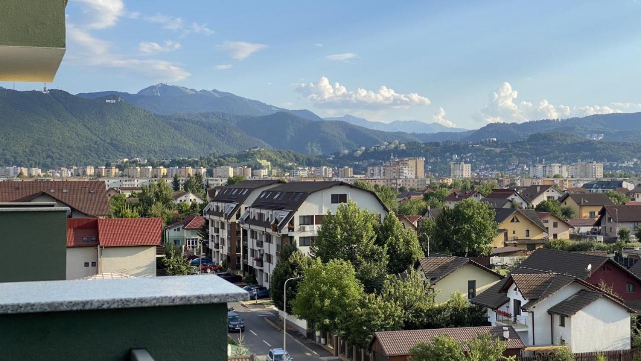 Apartment Happy Place With Mountain View